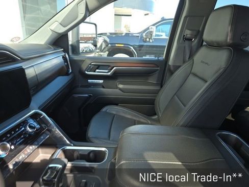 Used 2024 GMC Sierra 1500 Denali w/ Technology Package image 11