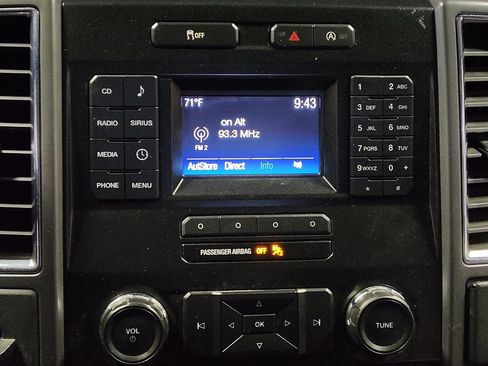 Used 2016 Ford F150 XLT w/ Equipment Group 301A Mid RWD image 25