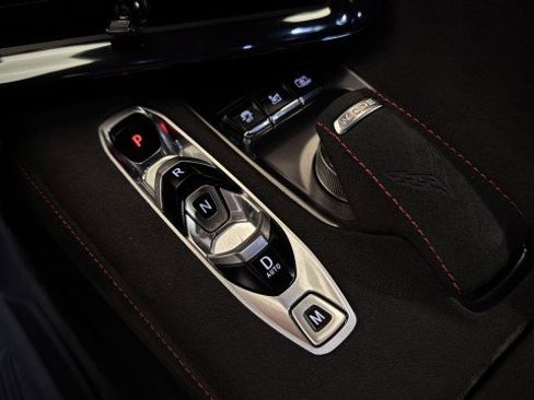 Used 2024 Chevrolet Corvette Stingray Premium Cpe w/ Z51 Performance Package RWD image 8