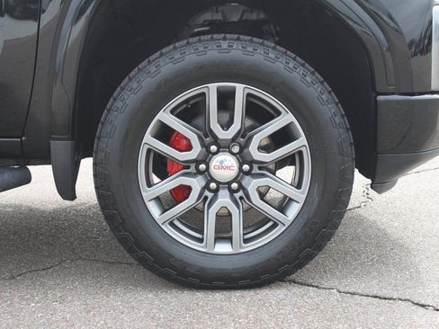 Used 2020 GMC Sierra 1500 AT4 w/ AT4 Premium Package image 5