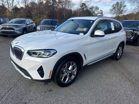 Used 2022 BMW X3 sDrive30i w/ Convenience Package image 3