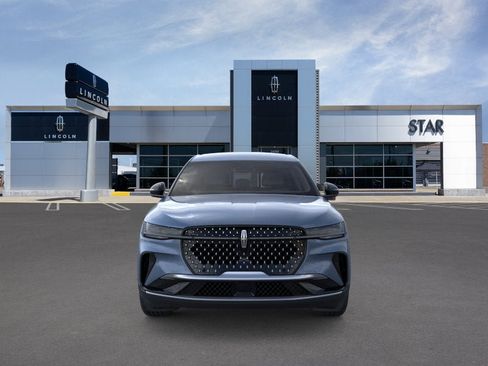New 2026 Lincoln Nautilus Premier AWD/4WD image 6
