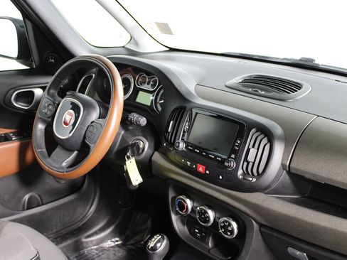 Used 2014 FIAT 500L Trekking FWD image 16