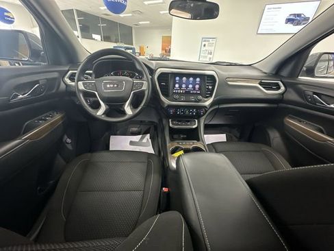 Certified 2023 GMC Acadia SLE w/ Driver Convenience Package image 21