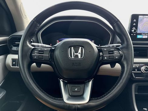 Certified 2024 Honda Pilot Elite image 27