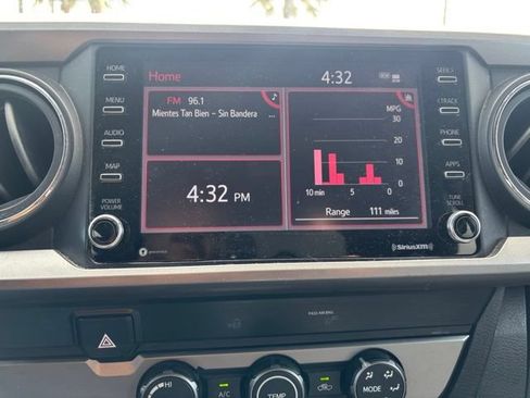 Used 2020 Toyota Tacoma SR5 RWD image 11