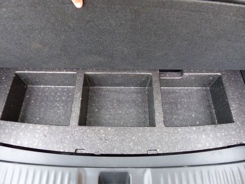 Used 2024 Honda HR-V EX-L image 40