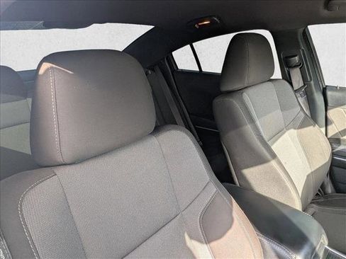 Used 2021 Dodge Charger SXT image 19