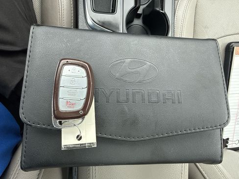 Used 2015 Hyundai Sonata Limited w/ Option Group 05 FWD image 26