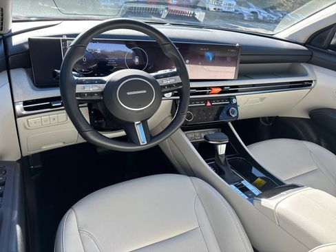 Certified 2025 Hyundai Tucson SEL image 22