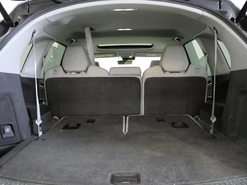 Used 2020 Acura MDX SH-AWD image 29