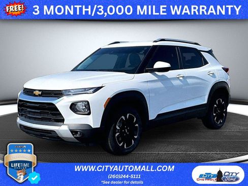Used 2023 Chevrolet TrailBlazer LT w/ Convenience Package AWD/4WD image 1