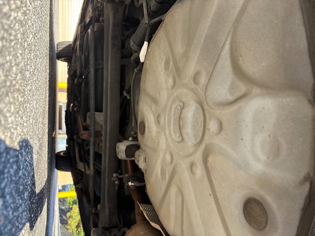 Used 2013 Toyota Prius V Five FWD image 21