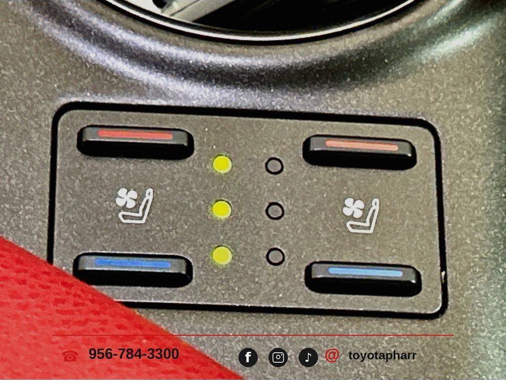 Used 2024 Toyota Camry XSE w/ Navigation Package FWD image 19