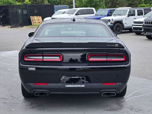 Used 2021 Dodge Challenger R/T Scat Pack RWD image 6