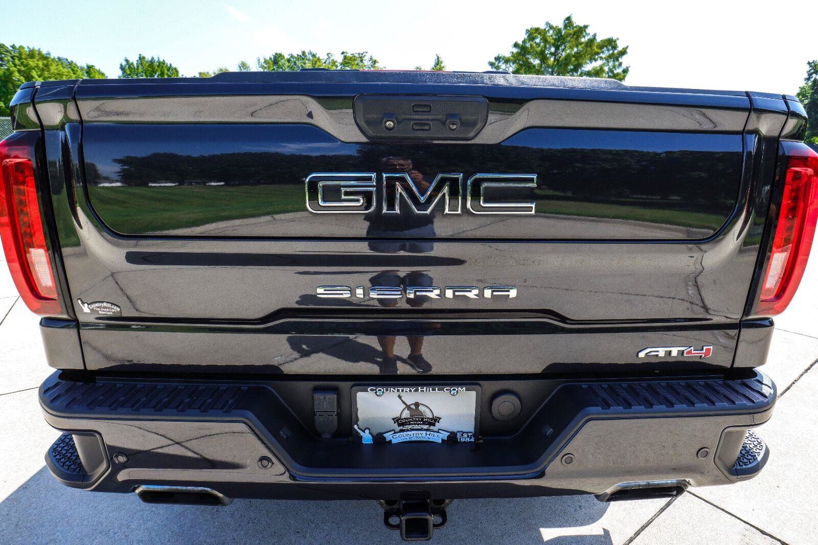 Used 2022 GMC Sierra 1500 AT4 w/ AT4 Premium Package AWD/4WD image 52