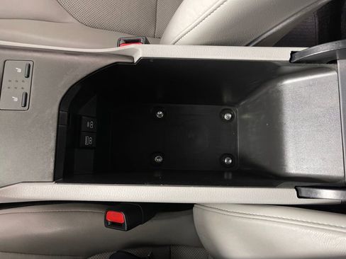 Certified 2022 Toyota Camry XLE image 23