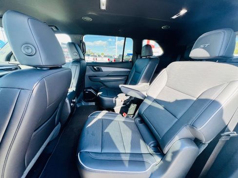 New 2026 Buick Enclave Sport Touring w/ Power Package image 27