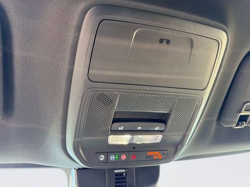 New 2026 Chevrolet Traverse Z71 w/ Enhanced Driving Package image 33