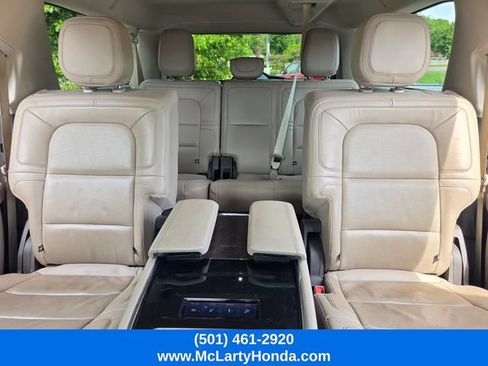 Used 2022 Lincoln Navigator L Reserve AWD/4WD image 11