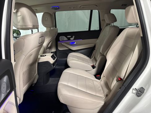 Used 2020 Mercedes-Benz GLS 580 4MATIC image 5