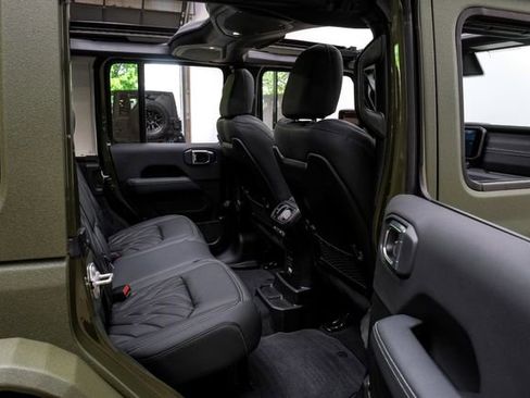 Used 2024 Jeep Wrangler Unlimited Rubicon 392 AWD/4WD image 84