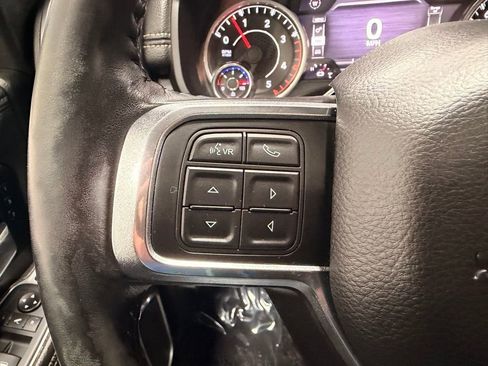 Used 2019 RAM 2500 Laramie w/ Black Appearance Package AWD/4WD image 31