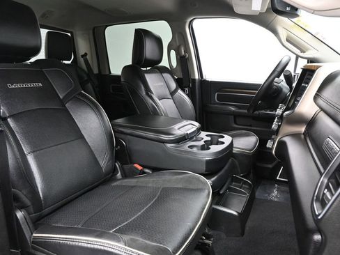 Used 2024 RAM 2500 Laramie w/ Safety Group image 10