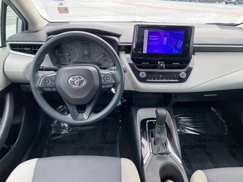 Used 2024 Toyota Corolla LE FWD image 9