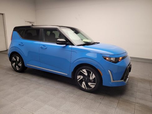 Used 2023 Kia Soul GT-Line image 11