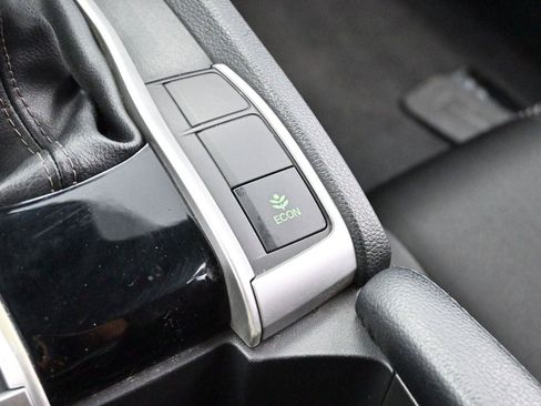 Used 2020 Honda Civic Sport image 20