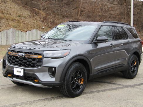 New 2026 Ford Explorer Tremor w/ Tremor Ultimate Package image 8