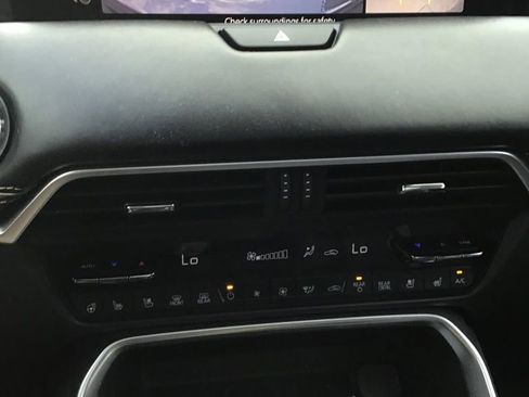 Used 2024 MAZDA CX-90 Plug-In Hybrid w/ Premium Plus image 12