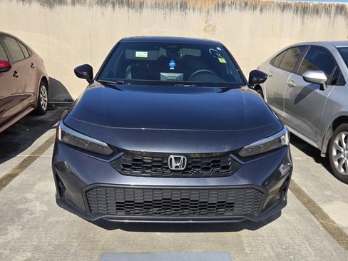 Used 2025 Honda Civic Sport image 3