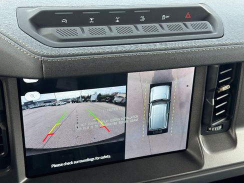 New 2025 Ford Bronco Big Bend w/ Black Diamond Package image 10