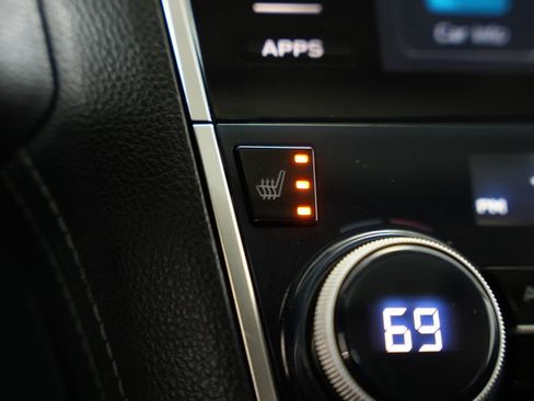 Used 2018 Subaru Outback 2.5i Touring image 29