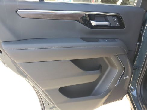 New 2026 Chevrolet Tahoe Z71 w/ Z71 Off-Road Package AWD/4WD image 19