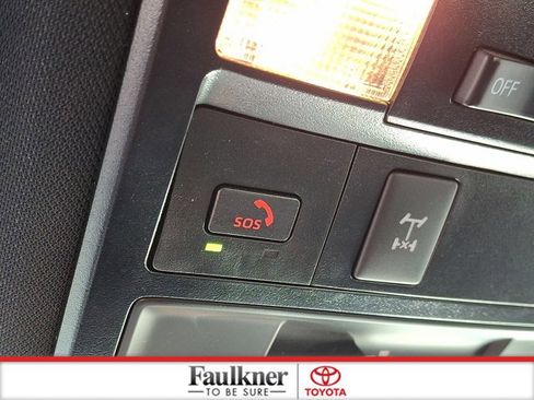 Certified 2023 Toyota Tacoma TRD Off-Road image 24