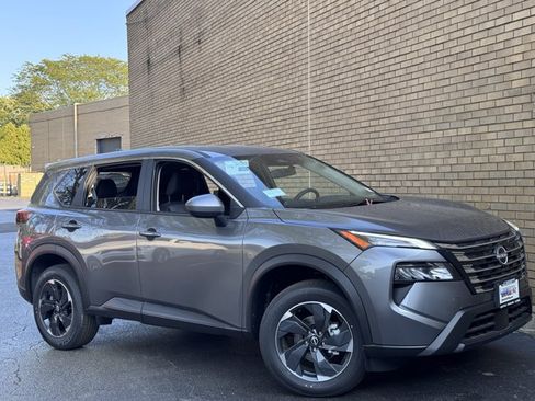New 2025 Nissan Rogue SV AWD/4WD image 4