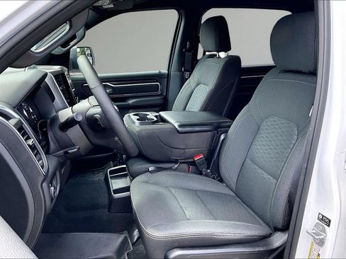 Used 2025 RAM 1500 Big Horn AWD/4WD image 21