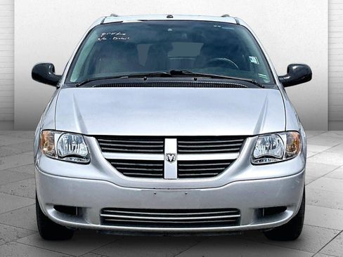 Used 2006 Dodge Grand Caravan SE w/ Popular Equipment Group I FWD image 2