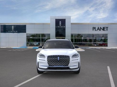 New 2025 Lincoln Corsair Grand Touring image 6