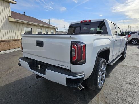 Used 2017 GMC Sierra 1500 Denali w/ Denali Ultimate Package image 30