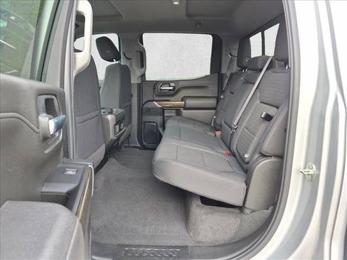 Used 2022 Chevrolet Silverado 1500 LT Trail Boss w/ Convenience Package II AWD/4WD image 18