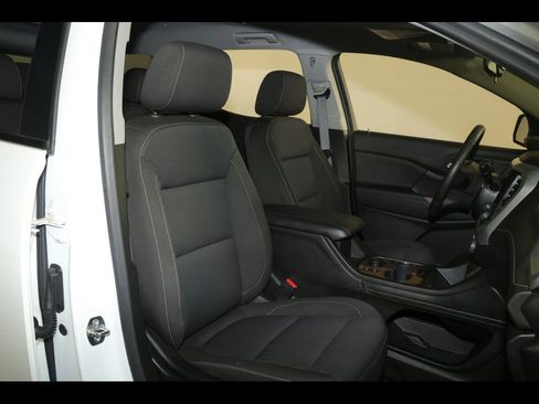 Used 2023 GMC Acadia SLE w/ Driver Convenience Package image 28