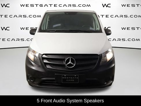 Used 2018 Mercedes-Benz Metris image 2