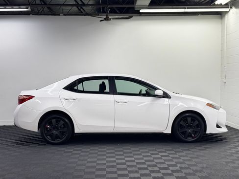 Used 2019 Toyota Corolla LE FWD image 4