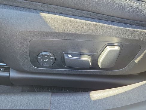 Used 2024 BMW 330i xDrive Sedan image 20