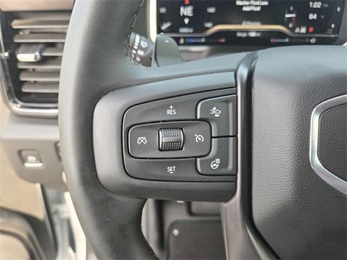 Used 2025 GMC Sierra 1500 AT4 image 26