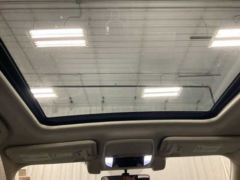 Used 2021 Subaru Forester Limited w/ Popular Package #3 image 36